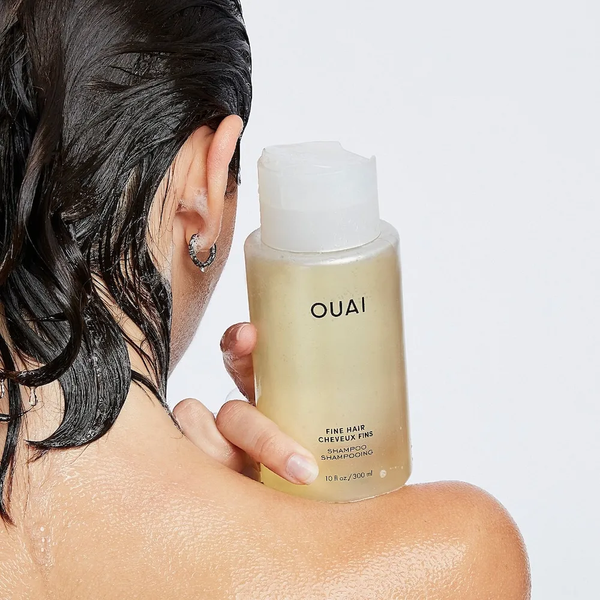 OUAI Fine Hair Shampoo &mdash; шампунь для тонких и ослабленных волос с биотином и кератином, 300 мл OUAI Fine Hair фото